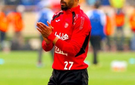 رضاییان چرا برای بازگشت به پرسپولیس معطل می کند؟