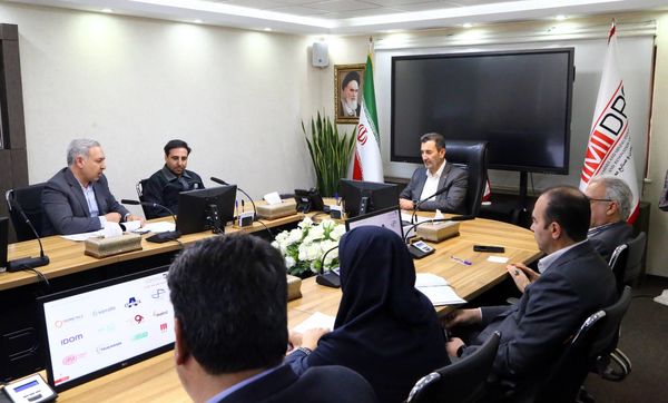 برنامه راه اندازی بزرگ ترین پروژه تولید ورق فولادی کشور تا ابتدای تابستان 1405/ تاکید سمیعی نژاد بر تامین مالی به موقع طرح از سوی سهامداران