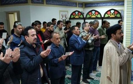 اقامه نماز عید سعید فطر در مجتمع مس سونگون