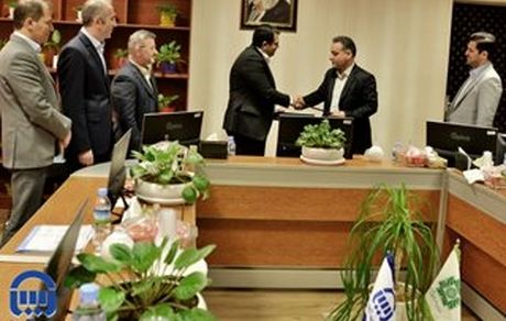 رضایت سازمان امور مالیاتی از بیمه آسیا هشت ساله شد/ تمدید قرارداد همکاری با سازمان امور مالیاتی کشور همراه با رضایتمندی و مشتری مداری