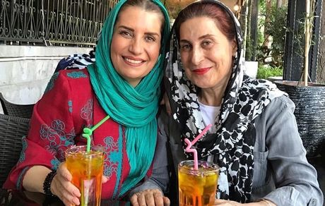 کافه گردی فریبا کوثری و بانوی سینمای ایران + عکس
