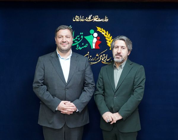 تأکید بر گسترش چتر صندوق بیمه اجتماعی در استان کرمانشاه