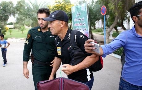 پرسپولیس می تواند قرارداد کالدرون را فسخ کند؟