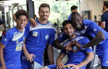 استقلالی‌ها دوباره شارژ شدند 