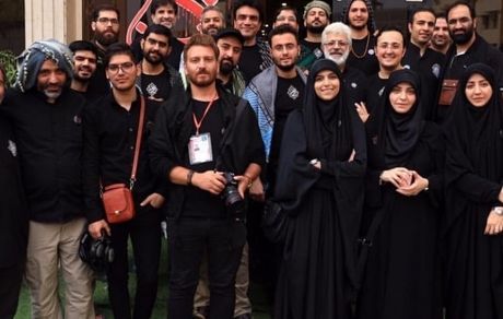 کاروانی از عوامل سینما در راه کربلا + عکس