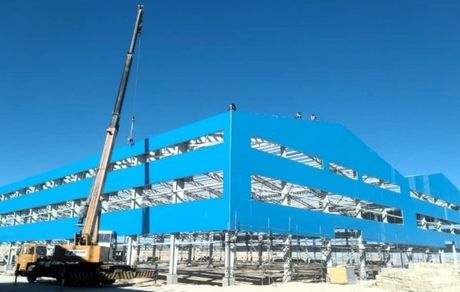 پیشرفت ۲۰ درصدی احداث سالن ذوب و ۵۰ درصدی مهندسی کارخانه فولادسازی قروه