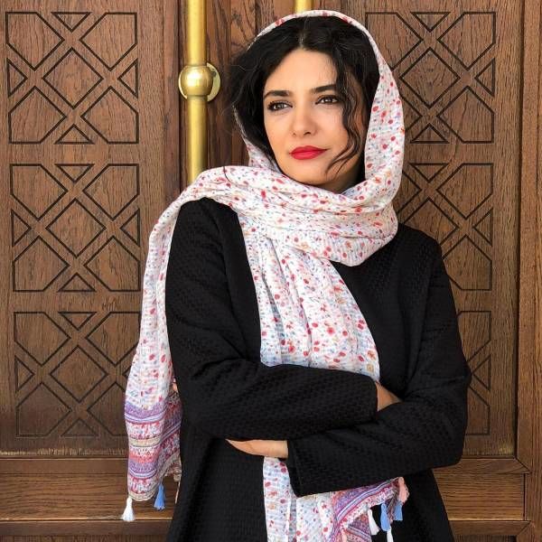 لیندا کیانی تئاتر