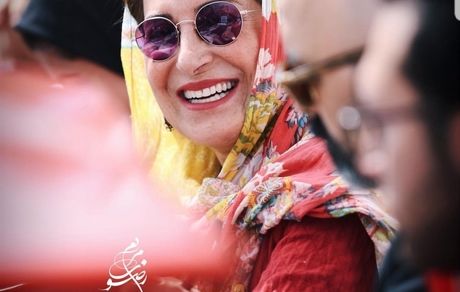 تیپ قرمز مادر کلاه قرمزی + عکس