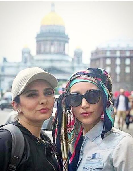 تیپ لیندا کیانی و خاطره اسدی در روسیه + عکس