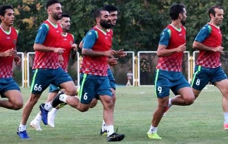  همه می‌خواهند کی‌روش را عصبانی کنند تا اخراج شود