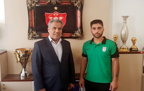 دعوای حقوقی استقلال و پرسپولیس بر سر یک بازیکن 