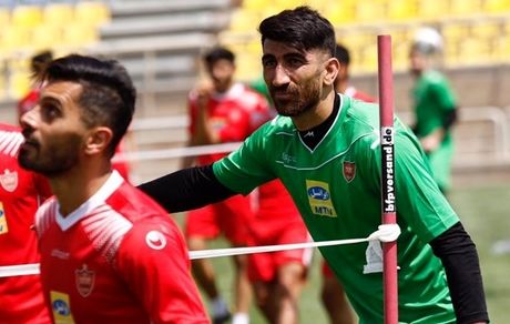فیورنتینا هم خواهان دروازه‌بان پرسپولیس شد