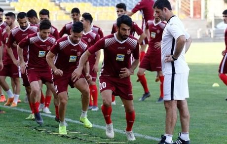 بازیکنان پرسپولیس کم کاری می کنند؟ 