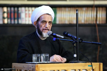 پزشکیان تحت فشار پایداری‌ها مجبور به گزینش افرادی شده که نه کارنامه قابل دفاعی دارند و نه توانمندی خاصی!