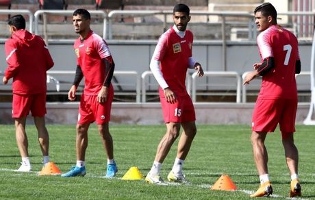 تمرین پرسپولیسی‌ها با حضور پیروانی برگزار شد 