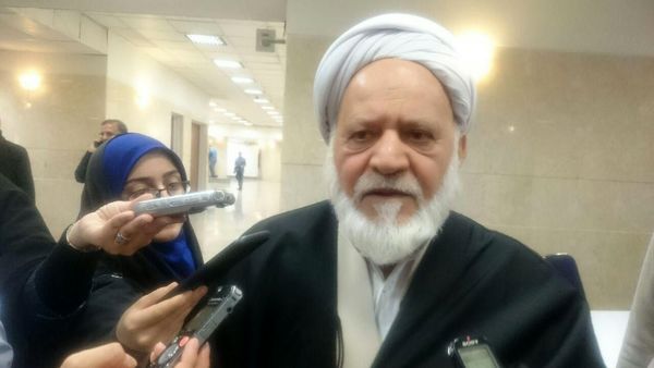 استخاره خوب آمد کاندیدا شدم! 