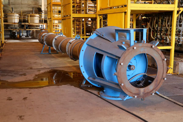 با صرفه‌جویی ارزی ۵۵۰ هزار یورویی و در چارچوب اقدامات استراتژیک انجام شد؛ بومی‌سازی و بهره‌برداری از پمپ عمودی آب دریا در فولاد هرمزگان