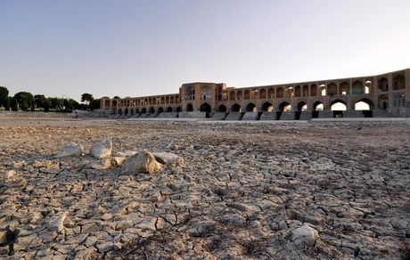 پیچ حساس تصمیم حکمرانی در مدیریت بحران آب ایران