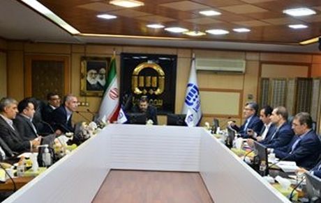 معرفی استان برتر و مدیر خلاق در سومین نشست مشترک مدیرعامل بیمه آسیا با روسای شعب