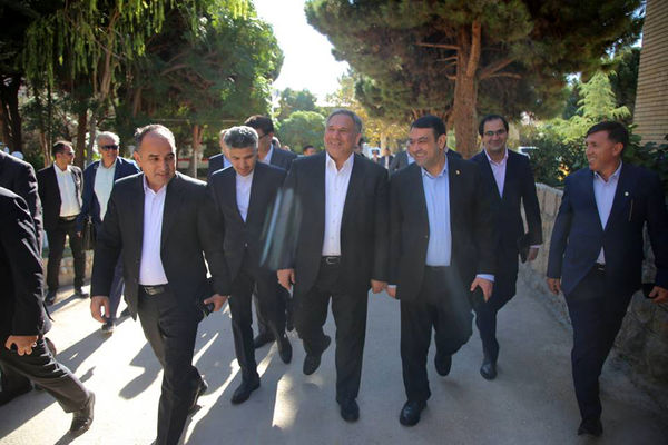 سفر مدیرعامل بانک ملی ایران به بجنورد/ بانک ملی بازوی اجرایی دولت برای شتاب‌دهی به پروژه‌های زیرساختی در خراسان شمالی