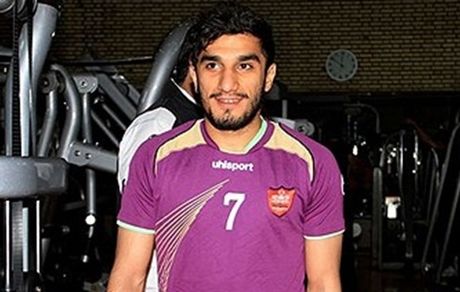 بازیکن پیشین پرسپولیس از این باشگاه شکایت کرد