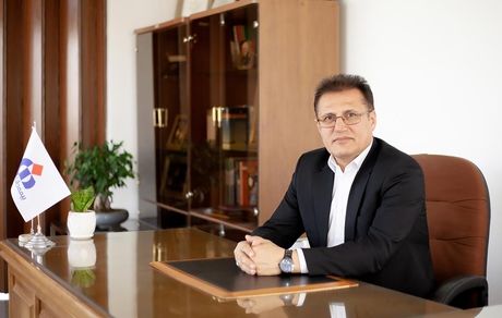 پیام تبریک مدیرعامل بیمه دانا به مناسبت روز معلم