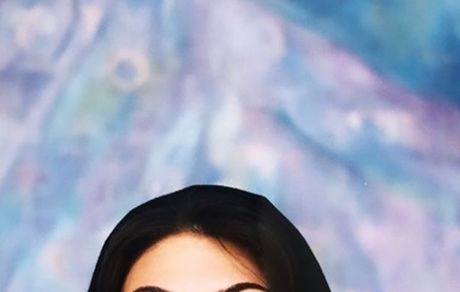 عطسه‌ بی‌موقع لاله اسکندری + عکس