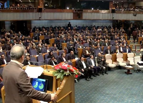 شرکت صنایع پتروشیمی خلیج‌فارس، باز هم برترین شرکت ایران شد