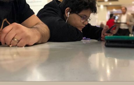 پدر پسری های آقای نویسنده در رستوران + عکس