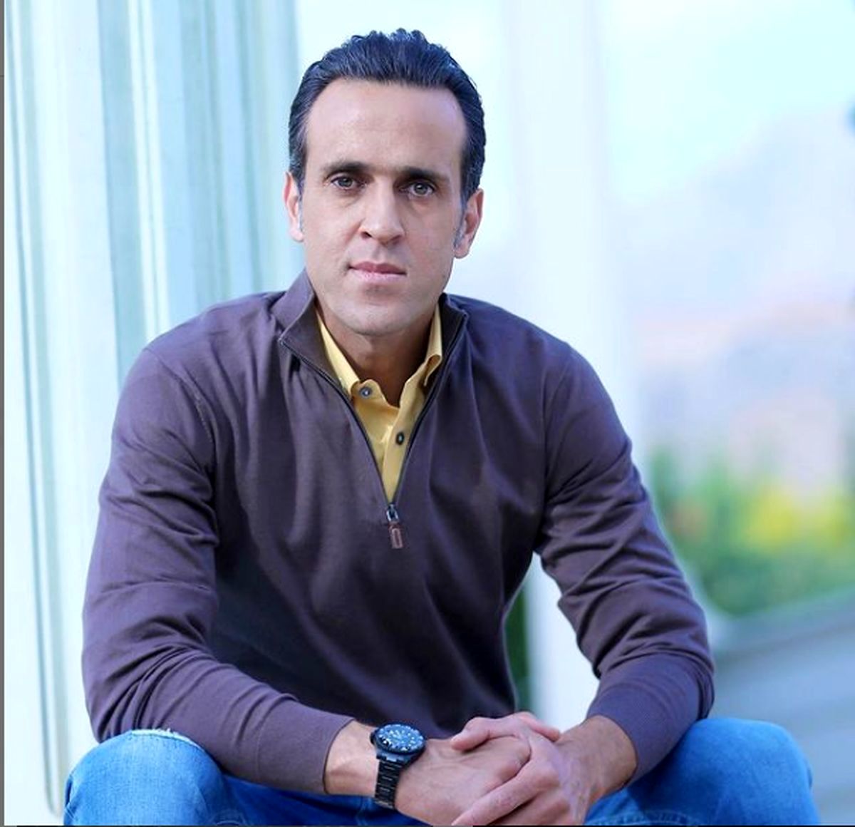 تشویق علی کریمی در استادیوم بعد از بازی پرسپولیس فولاد
