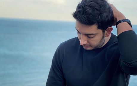 فرزاد فرزین در لب دریا + عکس