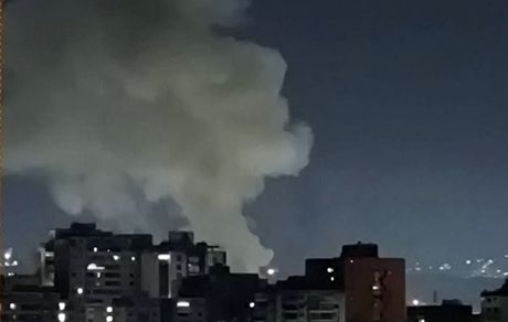 سقوط ونزوئلا در ۳۰ دقیقه؛ ترامپ کاراکاس را موشک‌باران کرد و مادورو را از تخت‌خوابش دزدید!