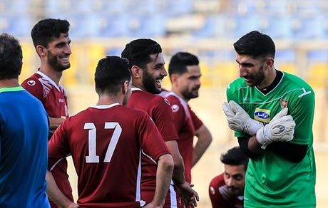 بیرانوند مرخصی  بیرانوند بخاطر امور تحصیلی 