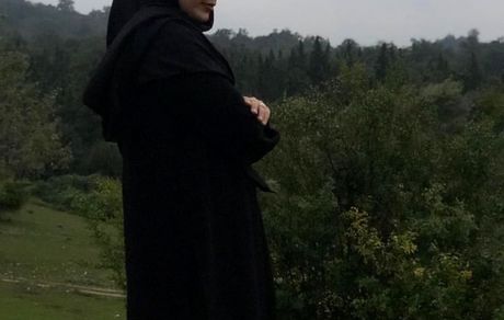 خانم مجری خوش صدا در شمال + عکس