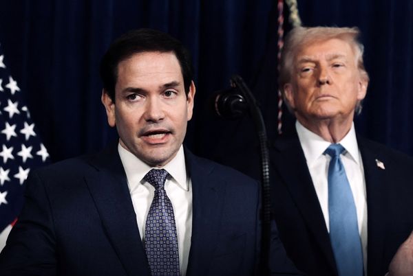 فوری / راشاتودی: آمریکا دوشنبه یا سه‌شنبه به ایران حمله می‌کند!