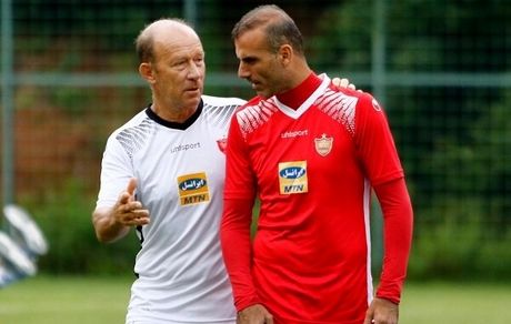 کادر پزشکی پرسپولیس به کالدرون گزارش می‌دهد