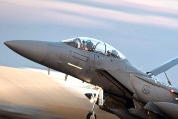 ارتش آمریکا آماده است که از شنبه به ایران حمله کند! / مایک والتز: یا خواسته‌های ترامپ را برآورده کنید یا اتفاق بدی خواهد افتاد!