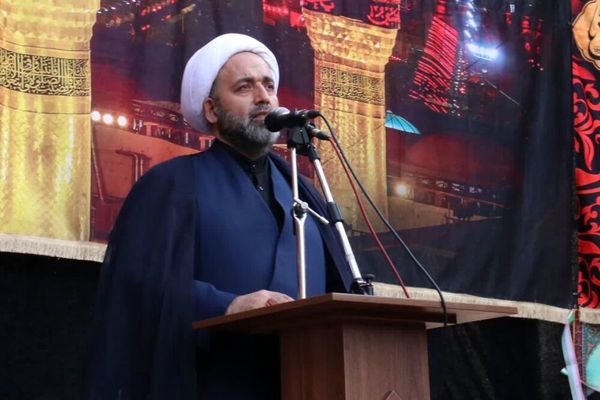 هر کس سر ترامپ را بیاورد، 100 میلیارد تومان جایزه می دهیم