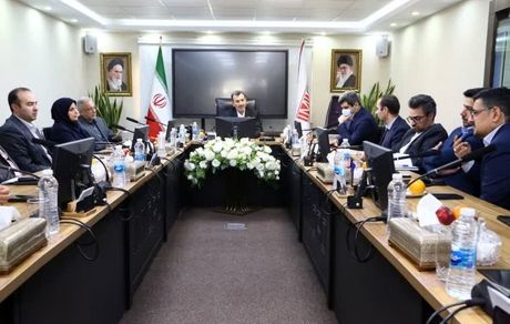 برنامه تشکیل کارگروه ایمیدرو و بورس کالای ایران با هدف جذب سرمایه از طریق بورس کالا