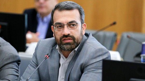 اولویت استیضاح فرزانه صادق جلوتر از سایر وزرا قرار دارد