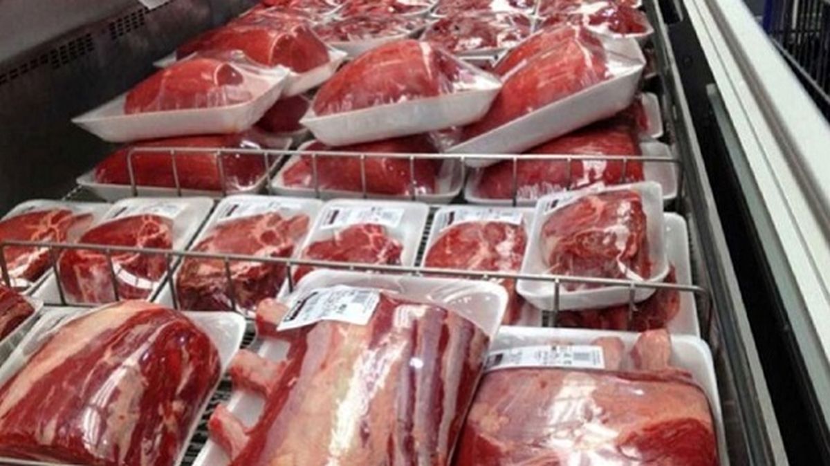 گوشت گوسفندی 142 هزار تومانی بدون محدودیت
