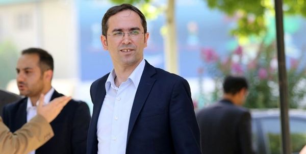 با استعفای معاون جنجالی استقلال موافقت شد