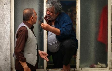 ساعت و زمان پخش سریال با خانمان + زمان تکرار