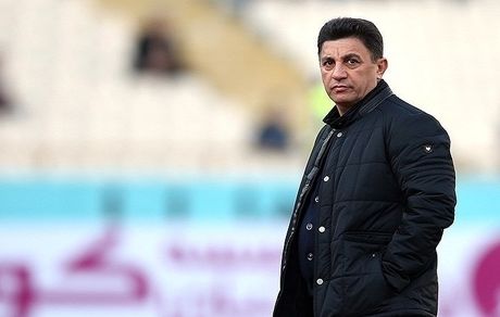 در بازی با پرسپولیس 90 دقیقه به قلعه نویی فحاشی شد