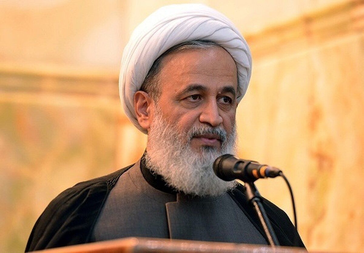 سینه خیز رفتن پناهیان