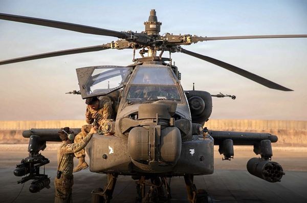 بالگردهای آپاچی آماده پرواز شدند!/ ترامپ: یا توافق می‌کنیم یا اتفاق خیلی بدی خواهد افتاد!