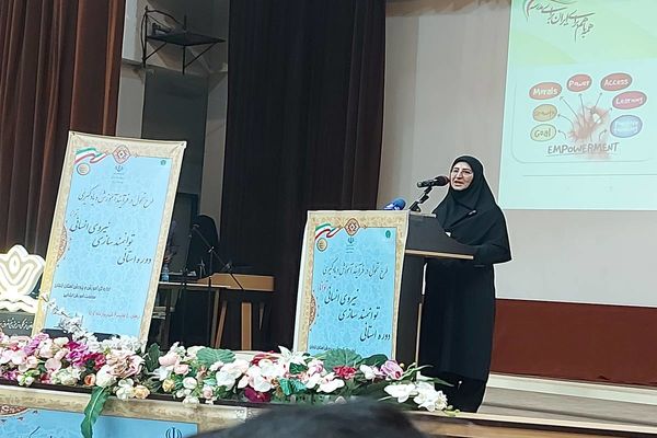 دولت پزشکیان مسیر پیشرفت واقعی را از مدرسه میگذراند