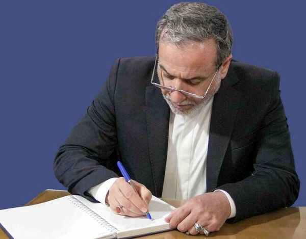 جزئیاتی از نامه عراقچی به گوترش درباره اعتراف ترامپ