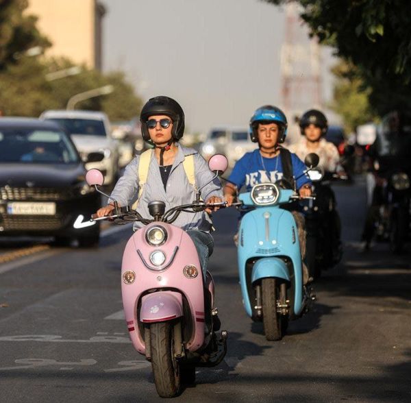 پایان ابهامات صدور گواهینامه موتور برای زنان