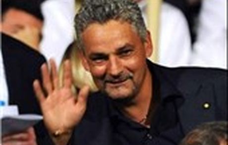 باجو:  فوتبال، جام جهانی ۲۰۰۲ را به من بدهکار است 